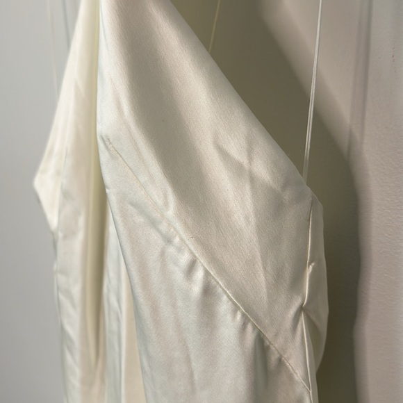 NWT Significant Other REVOLVE Vienna Cream Midi Dress (small flaws) - Picture 11 of 13